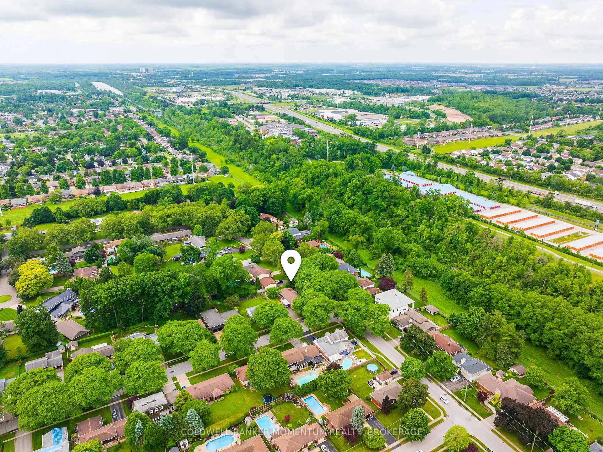 Photo 42 of 6416 Clare Crescent, Niagara Falls, Dorchester — HOMEH