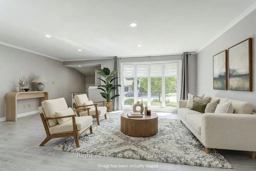 Photo 6 of 207 Montmorency Drive, Hamilton, Red Hill — HOMEH