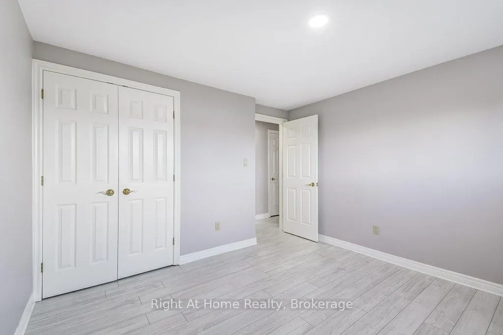 Photo 14 of 207 Montmorency Drive, Hamilton, Red Hill — HOMEH