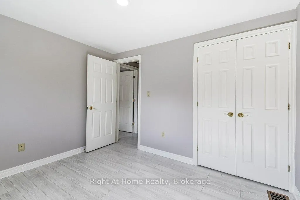 Photo 16 of 207 Montmorency Drive, Hamilton, Red Hill — HOMEH