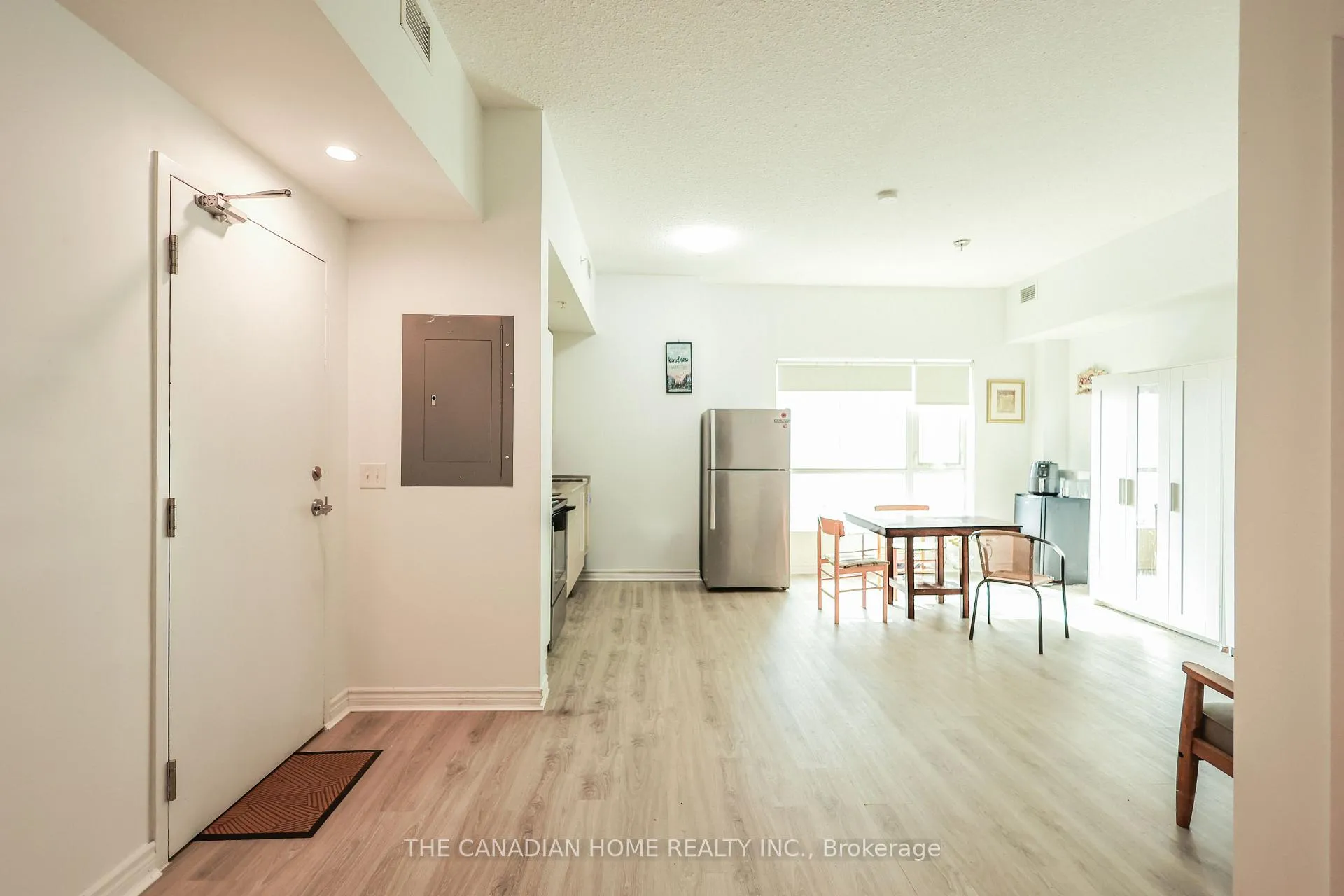 Photo 1 of Unit 304, 158 King Street N, Waterloo, Beechwood/University — HOMEH
