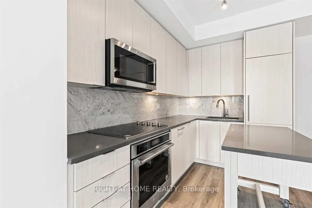 Photo 12 of Unit 1213, 38 Iannuzzi Street, Toronto, Niagara — HOMEH