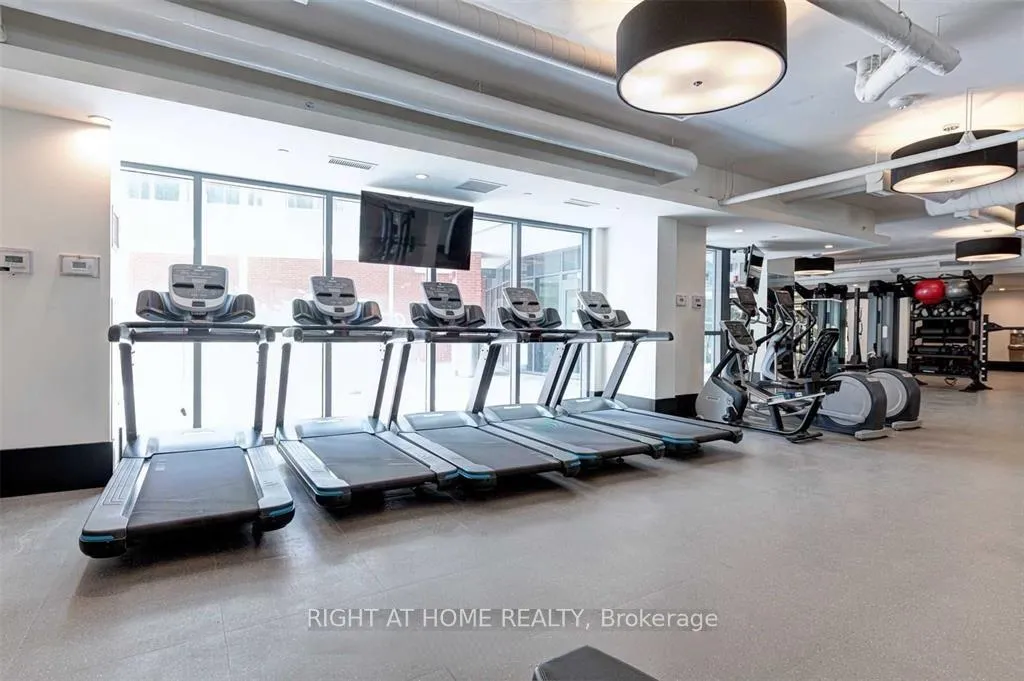 Photo 16 of Unit 1213, 38 Iannuzzi Street, Toronto, Niagara — HOMEH