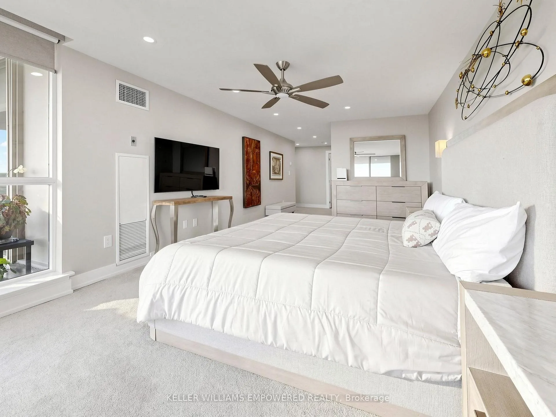 Photo 23 of Unit 614, 610 Bullock Drive, Markham, Markville — HOMEH