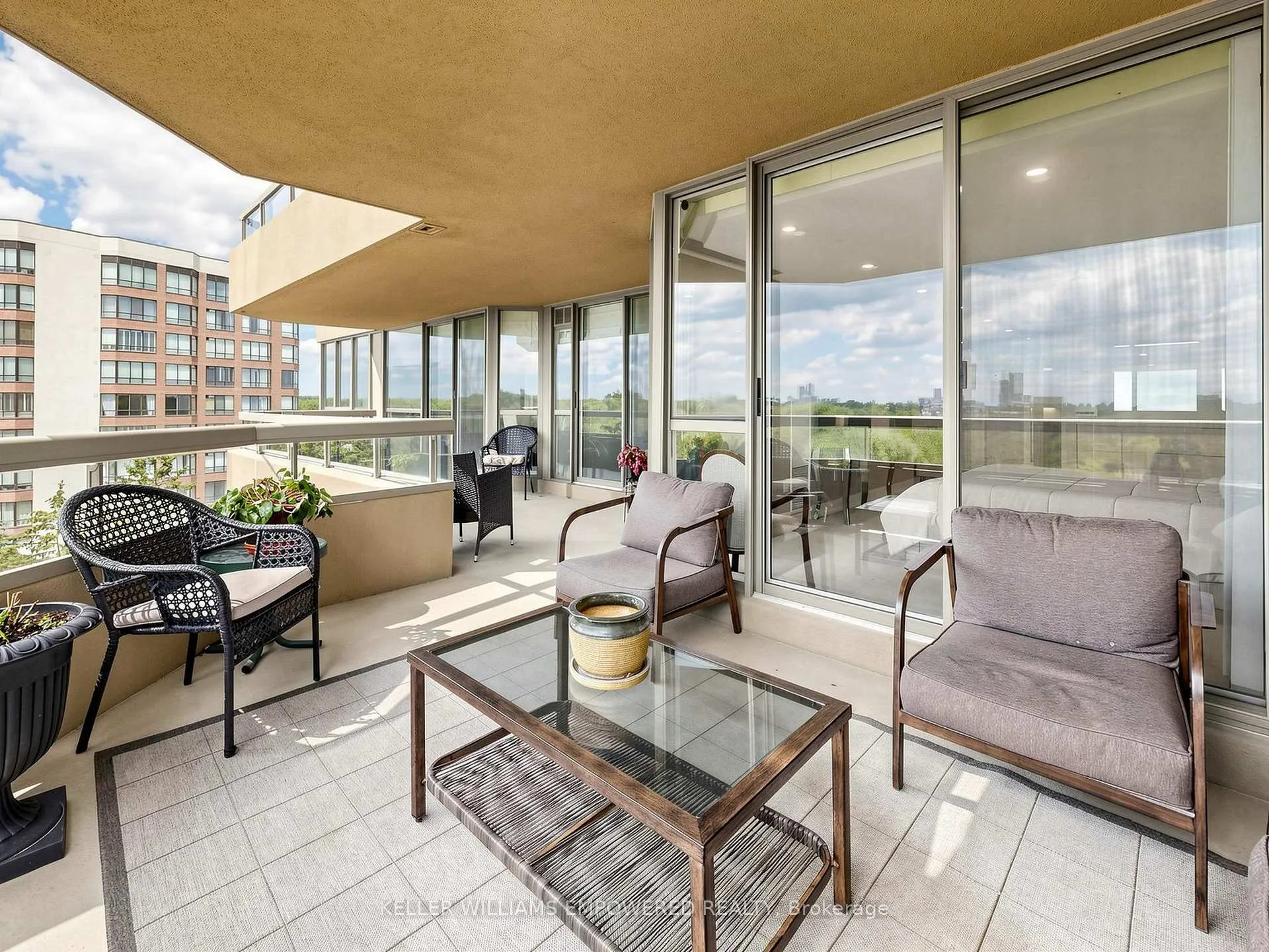 Photo 46 of Unit 614, 610 Bullock Drive, Markham, Markville — HOMEH