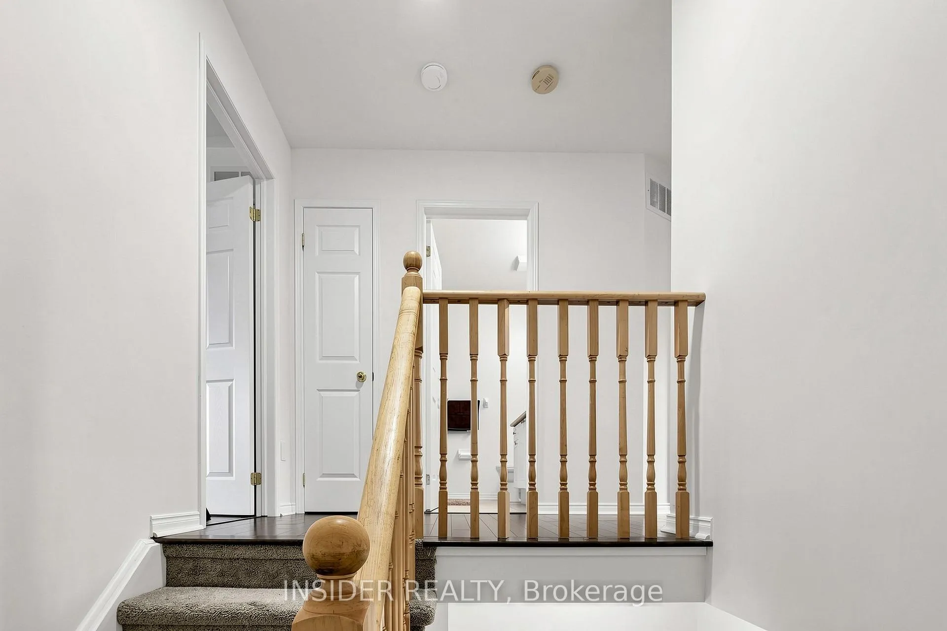 Photo 20 of 7 Croxall Boulevard, Whitby, Brooklin — HOMEH