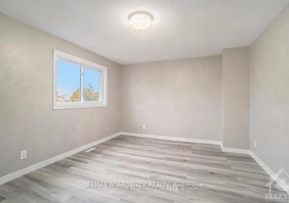 Photo 14 of 563 Latour Crescent, Ottawa, Fallingbrook/Gardenway South — HOMEH