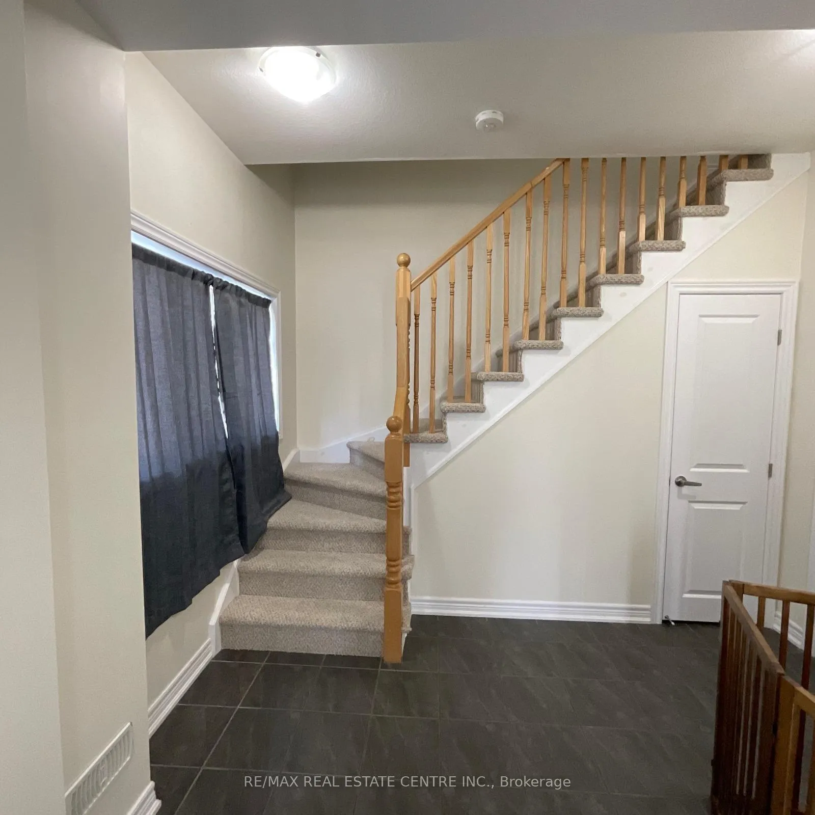 Photo 8 of Unit 118, 77 Diana Avenue, Brantford, Empire — HOMEH
