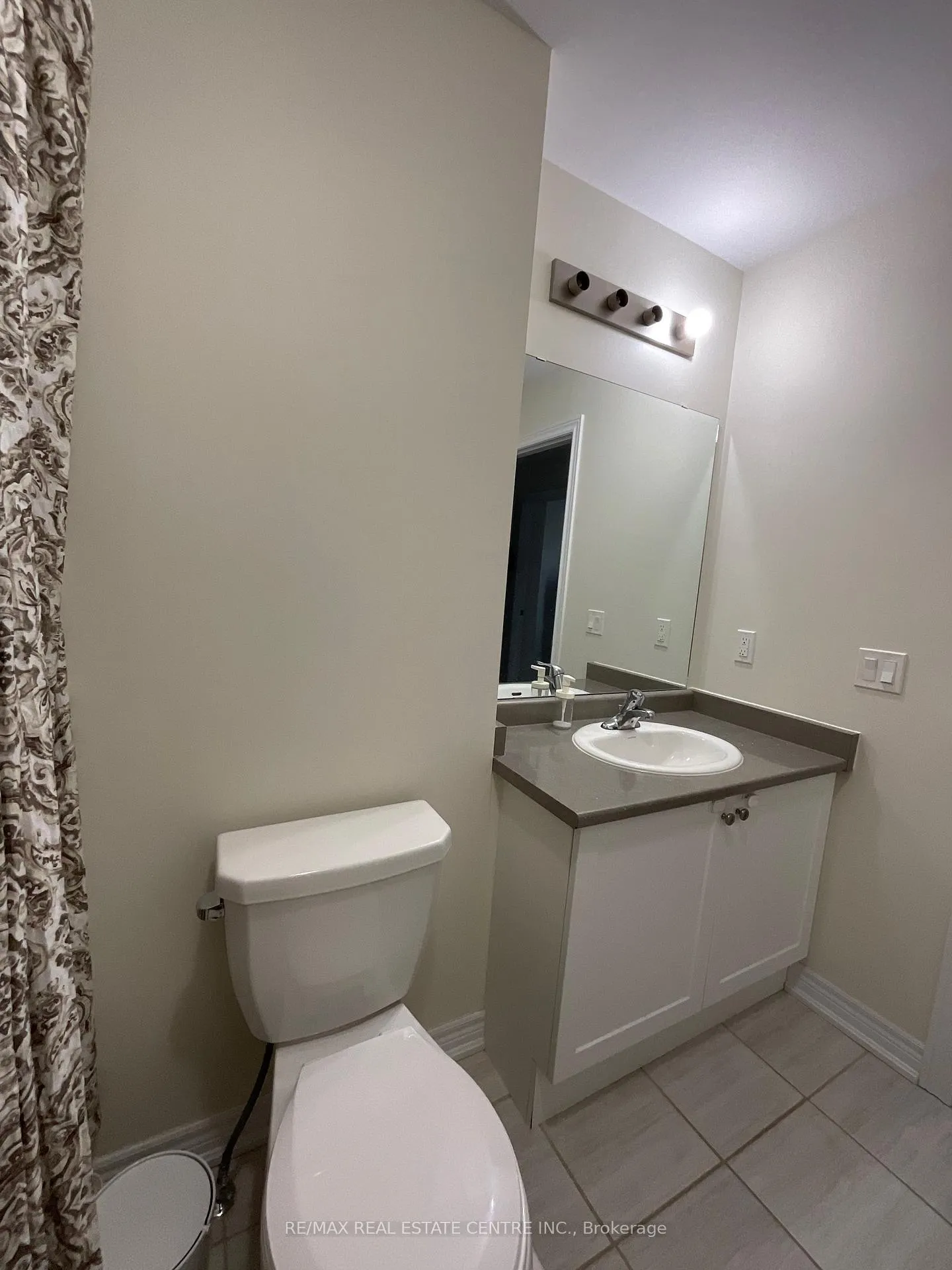 Photo 18 of Unit 118, 77 Diana Avenue, Brantford, Empire — HOMEH