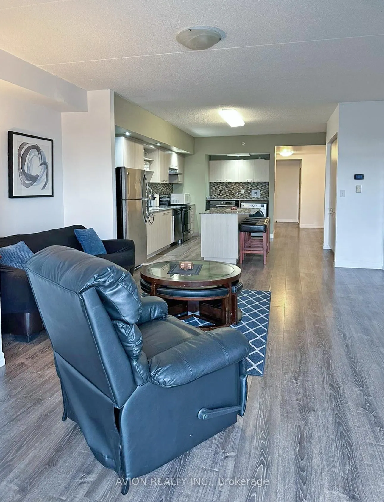 Photo 10 of Unit 806, 8 Hickory Street W, Waterloo, Beechwood/University — HOMEH
