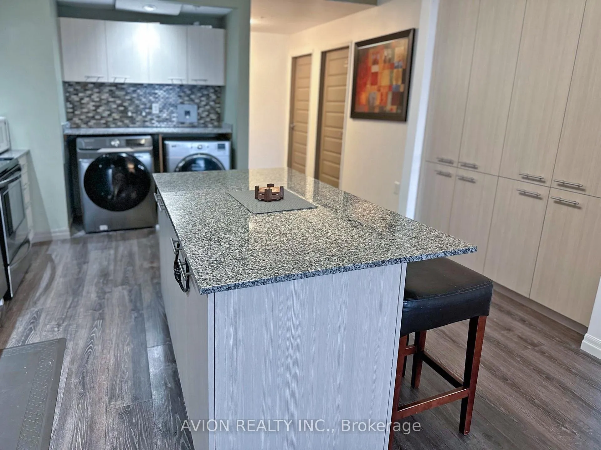 Photo 12 of Unit 806, 8 Hickory Street W, Waterloo, Beechwood/University — HOMEH