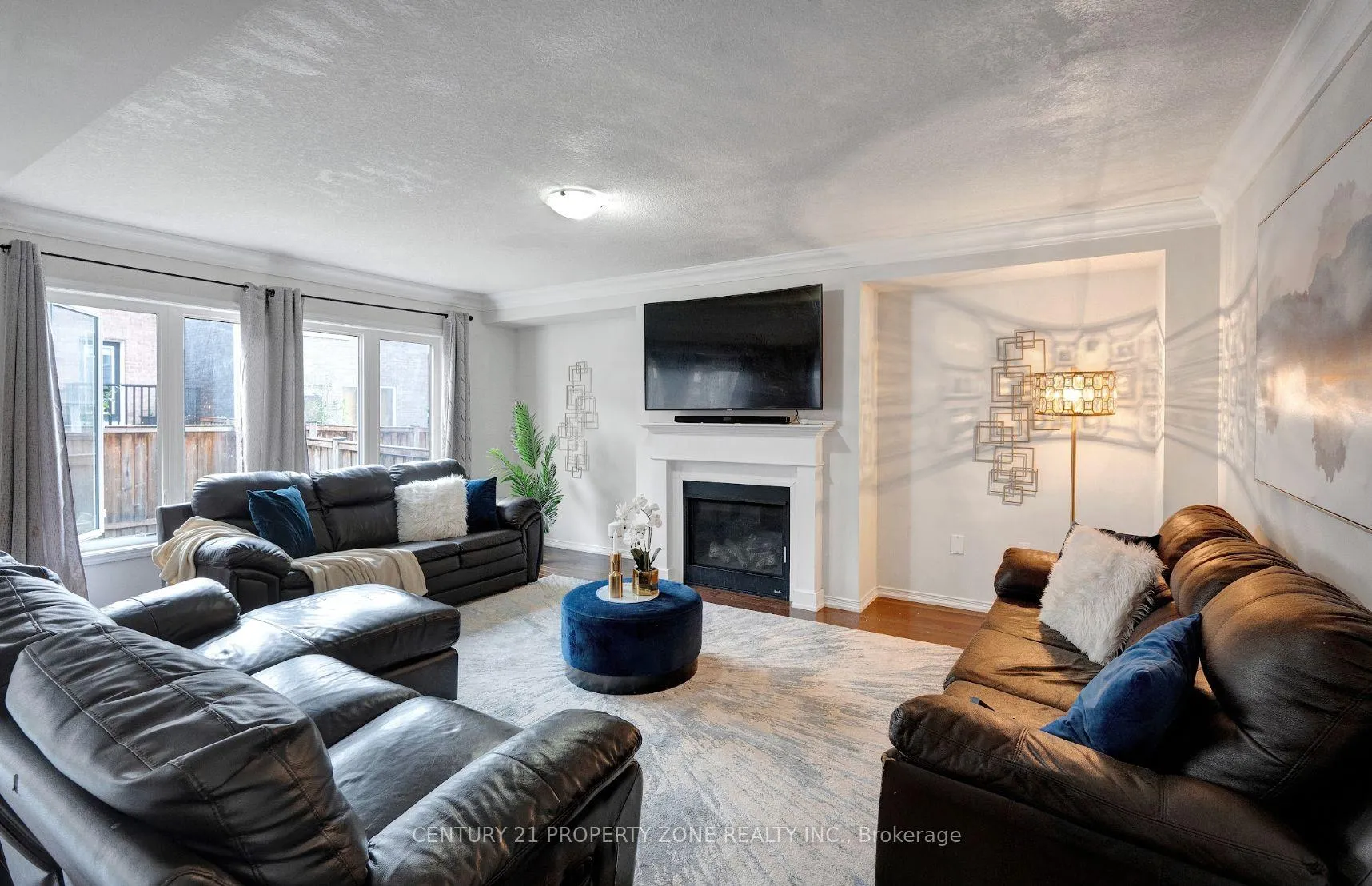 Photo 9 of 43 Mccargow Drive, Haldimand — HOMEH
