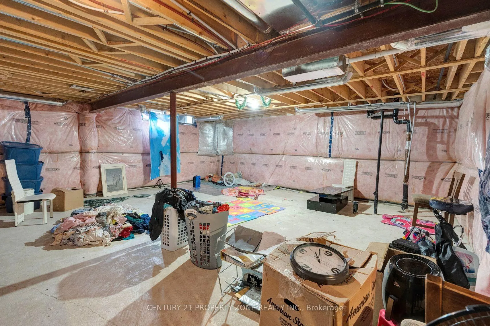 Photo 29 of 43 Mccargow Drive, Haldimand — HOMEH