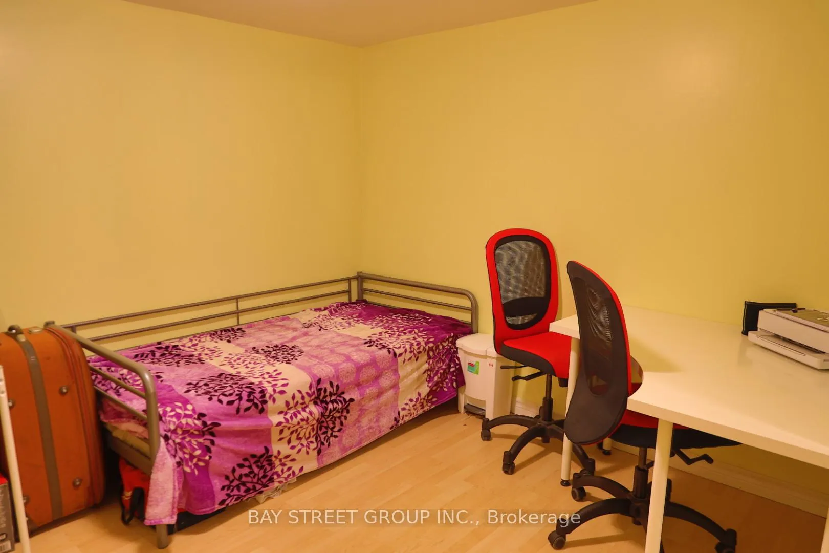 Photo 13 of 27 Stornoway Crescent, Markham, Royal Orchard — HOMEH