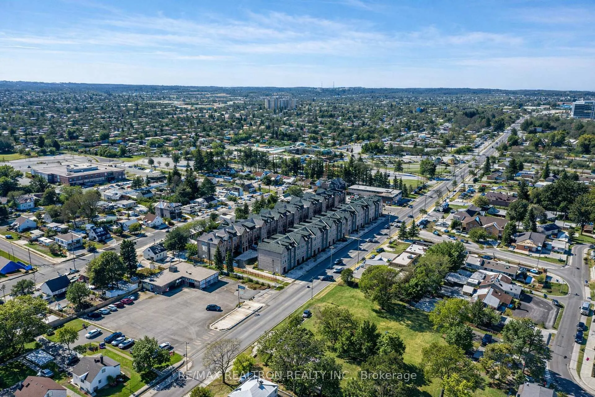 Photo 2 of Unit 18, 260 Eagle Street, Newmarket, Central Newmarket — HOMEH