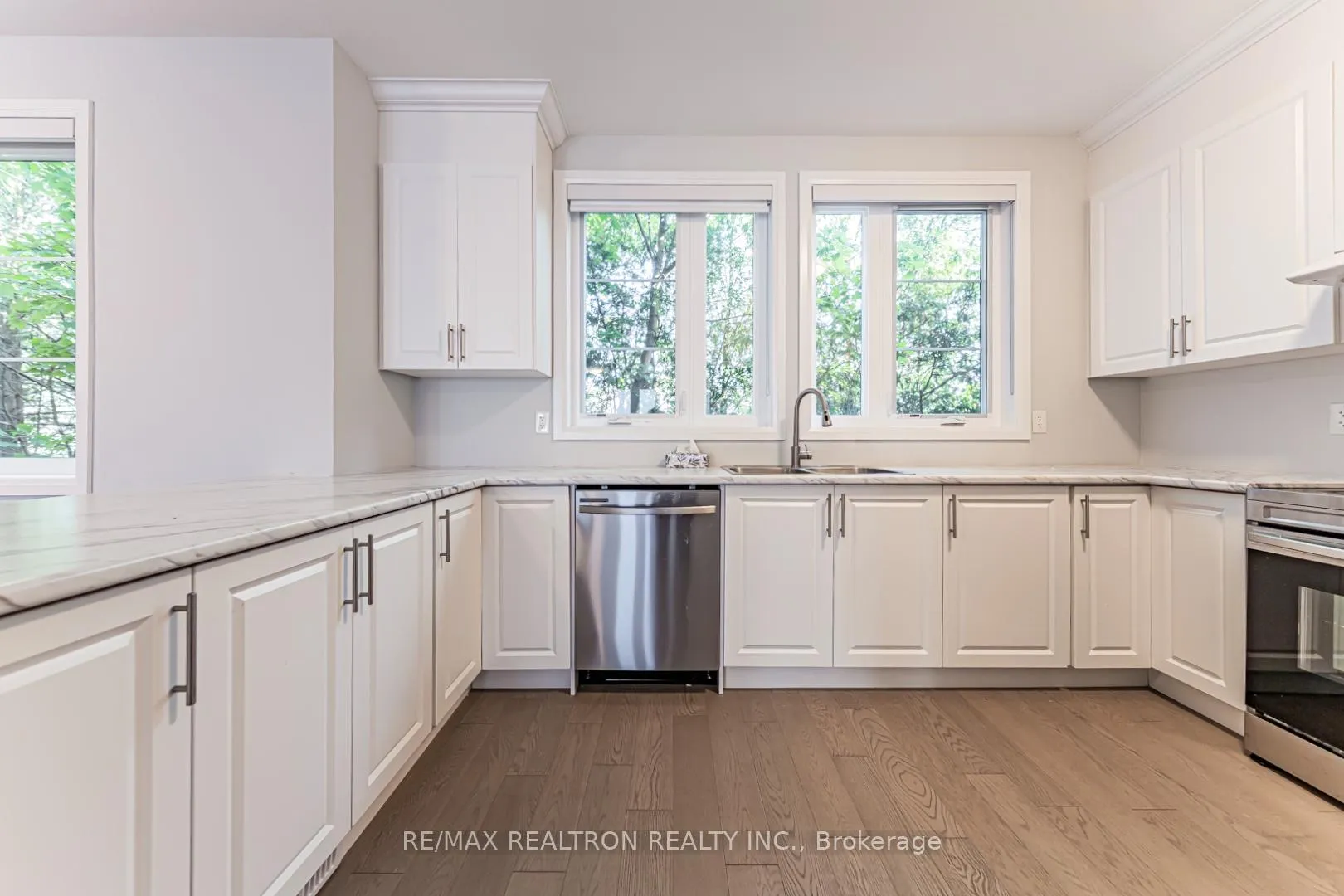 Photo 17 of Unit 18, 260 Eagle Street, Newmarket, Central Newmarket — HOMEH