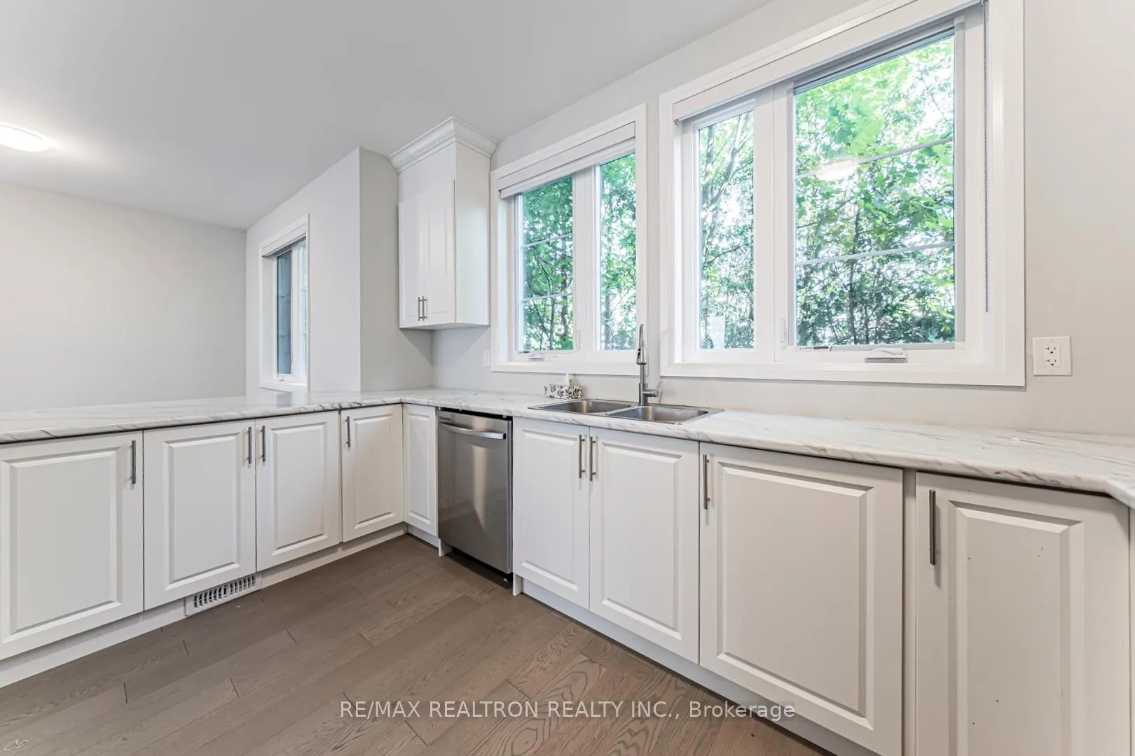 Photo 20 of Unit 18, 260 Eagle Street, Newmarket, Central Newmarket — HOMEH
