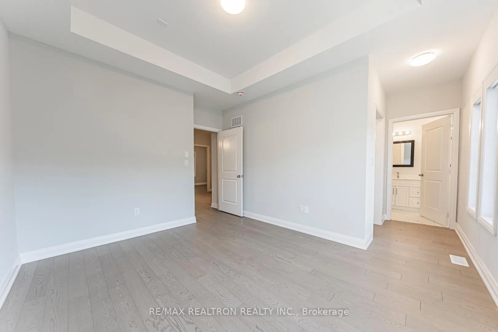 Photo 28 of Unit 18, 260 Eagle Street, Newmarket, Central Newmarket — HOMEH