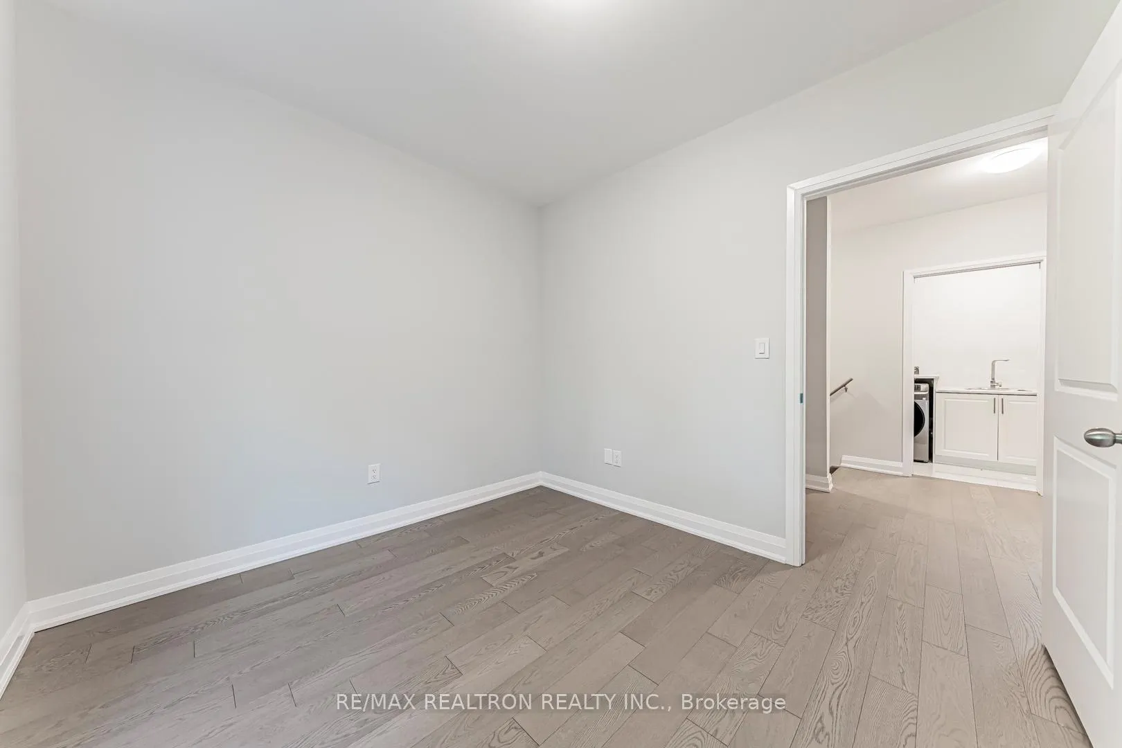 Photo 35 of Unit 18, 260 Eagle Street, Newmarket, Central Newmarket — HOMEH