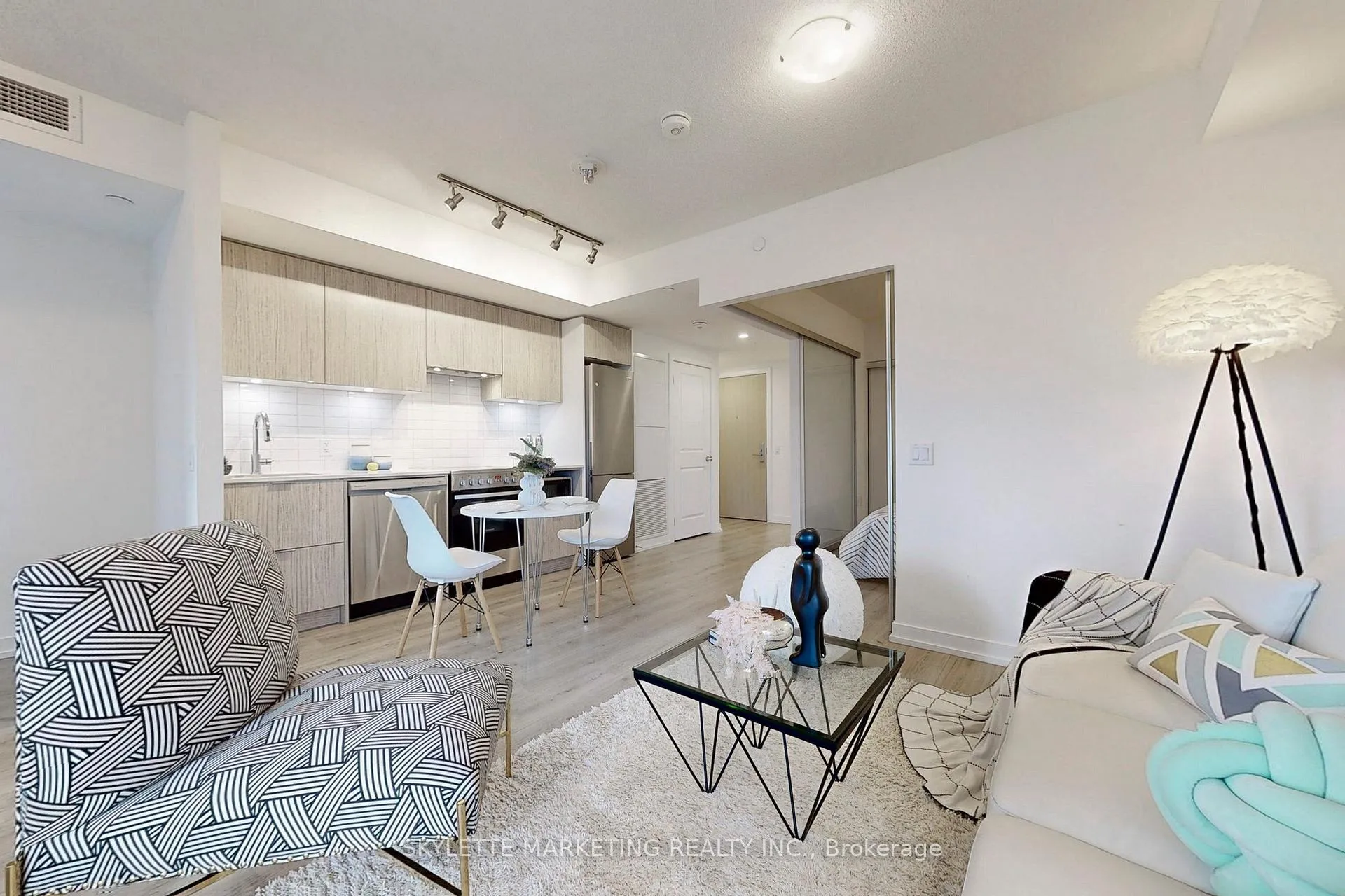 Photo 10 of Unit 3201, 395 Bloor Street E, Toronto, North St. James Town — HOMEH