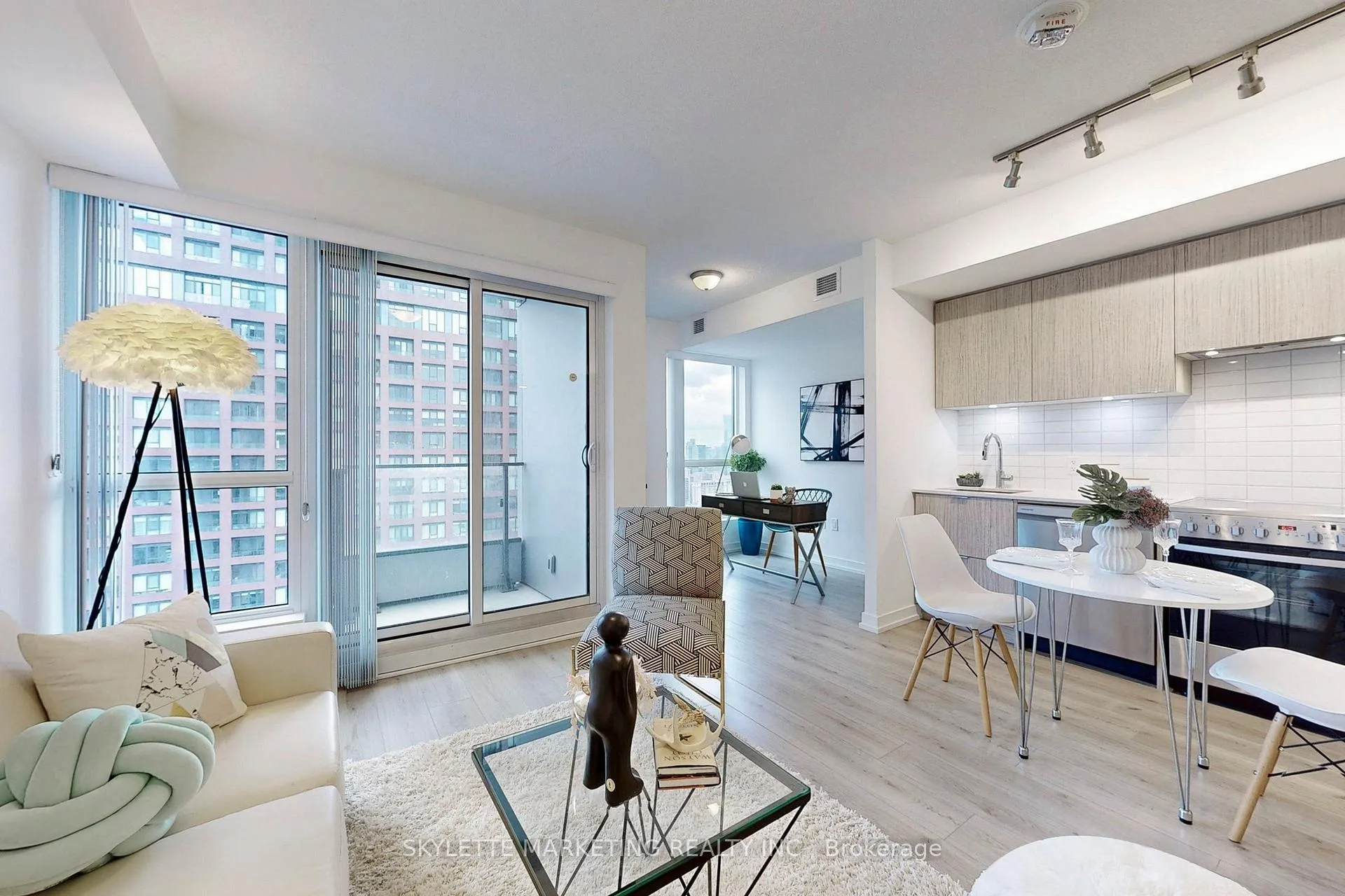 Photo 11 of Unit 3201, 395 Bloor Street E, Toronto, North St. James Town — HOMEH