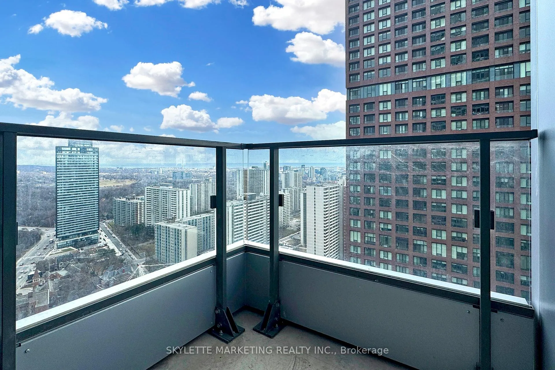 Photo 16 of Unit 3201, 395 Bloor Street E, Toronto, North St. James Town — HOMEH