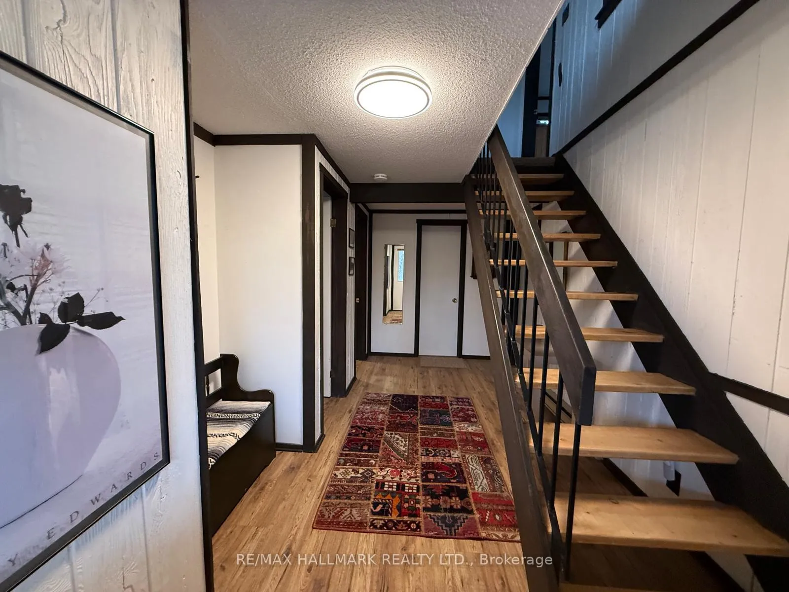 Photo 2 of 33 Huron Woods Drive, Oro-Medonte, Rural Oro-Medonte — HOMEH