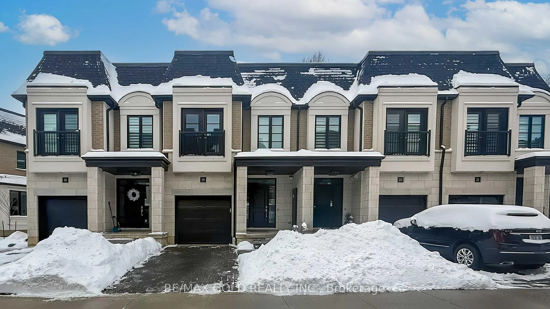 Photo 1 of Unit 19, 143 Elgin Street N, Cambridge — HOMEH