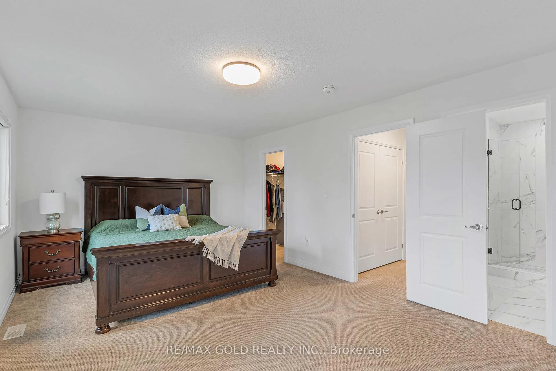 Photo 23 of Unit 19, 143 Elgin Street N, Cambridge — HOMEH