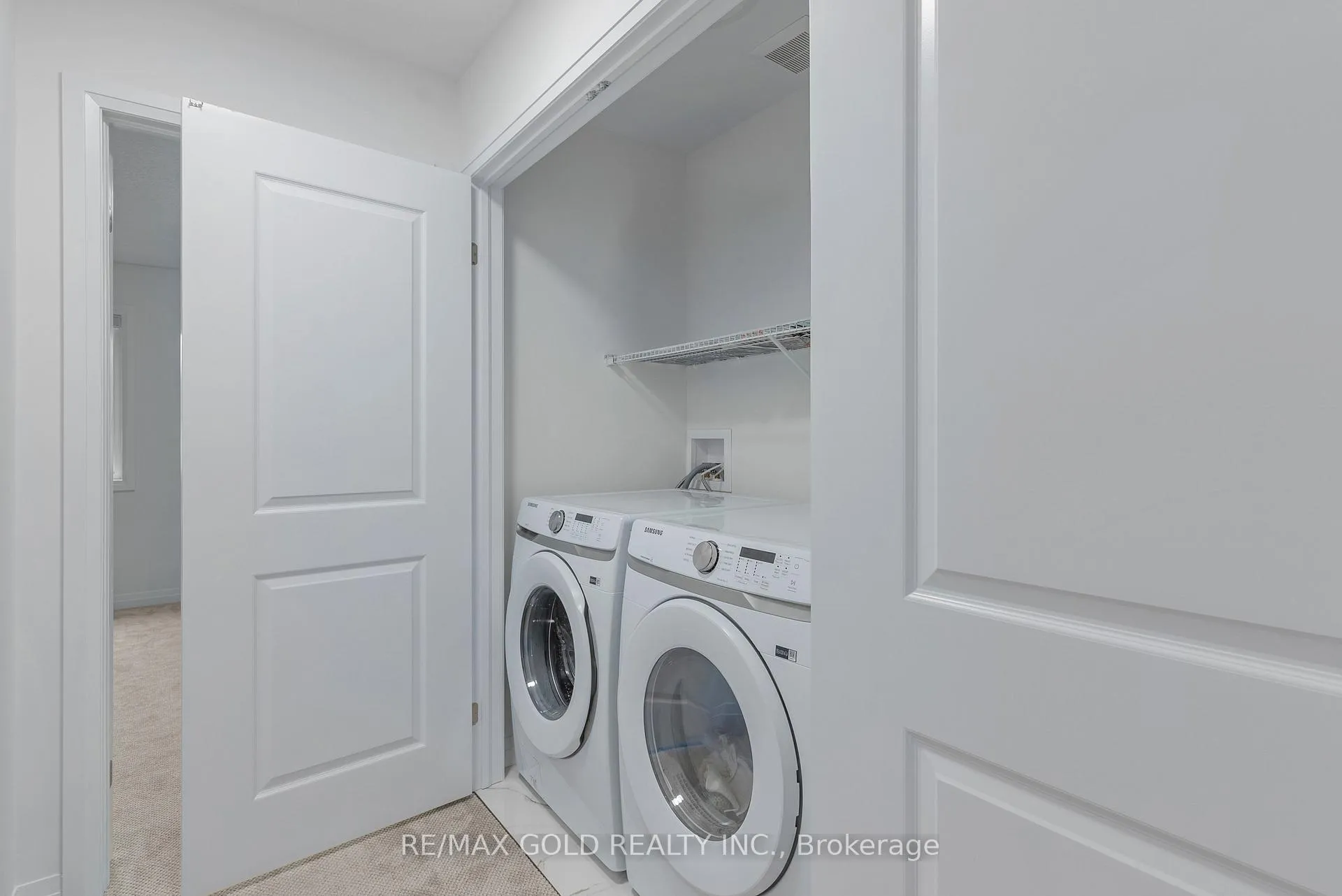 Photo 26 of Unit 19, 143 Elgin Street N, Cambridge — HOMEH