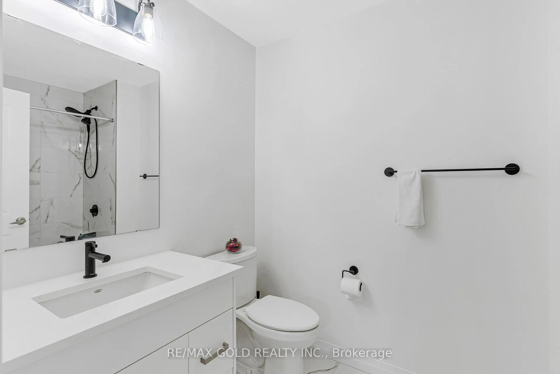 Photo 27 of Unit 19, 143 Elgin Street N, Cambridge — HOMEH
