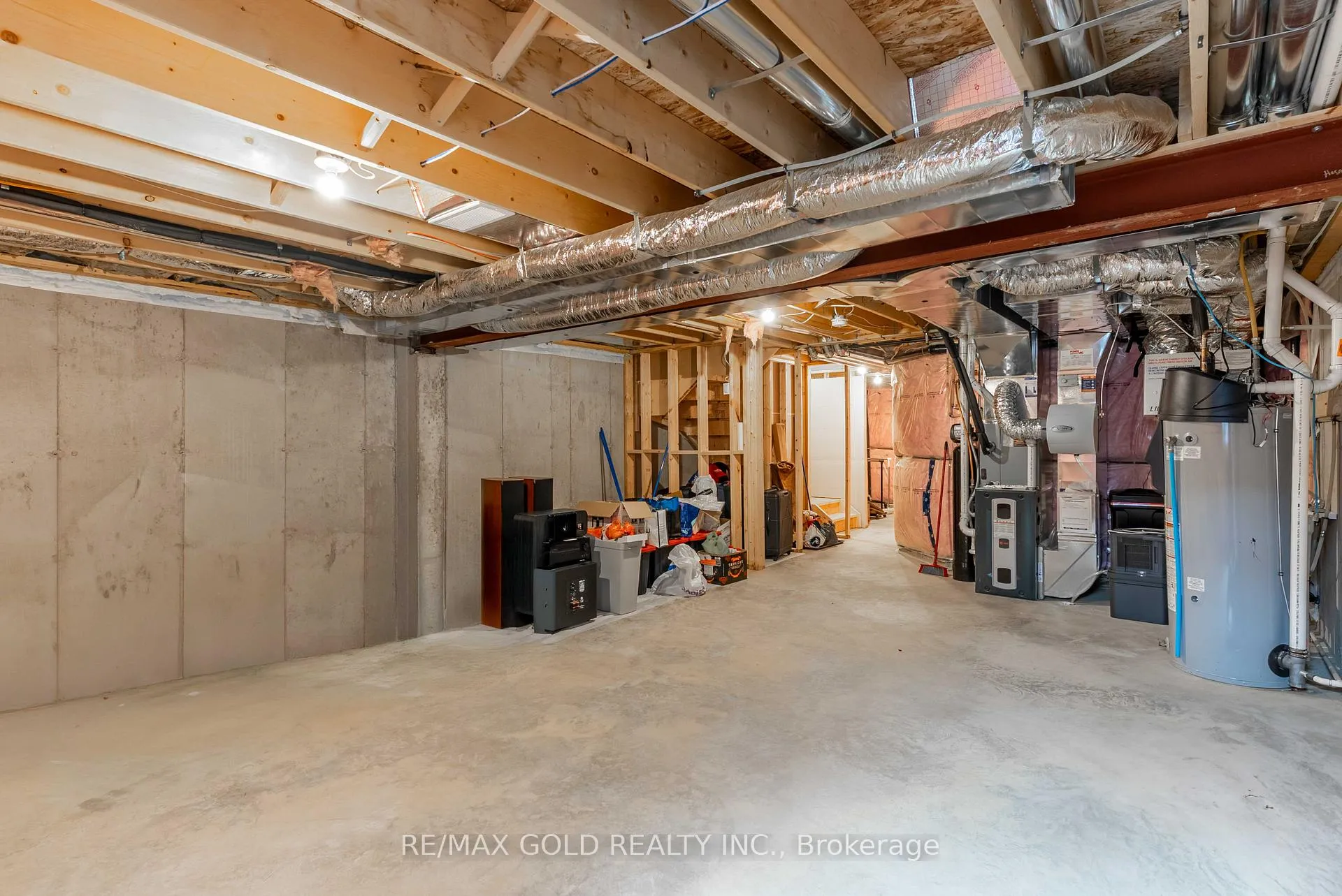 Photo 32 of Unit 19, 143 Elgin Street N, Cambridge — HOMEH
