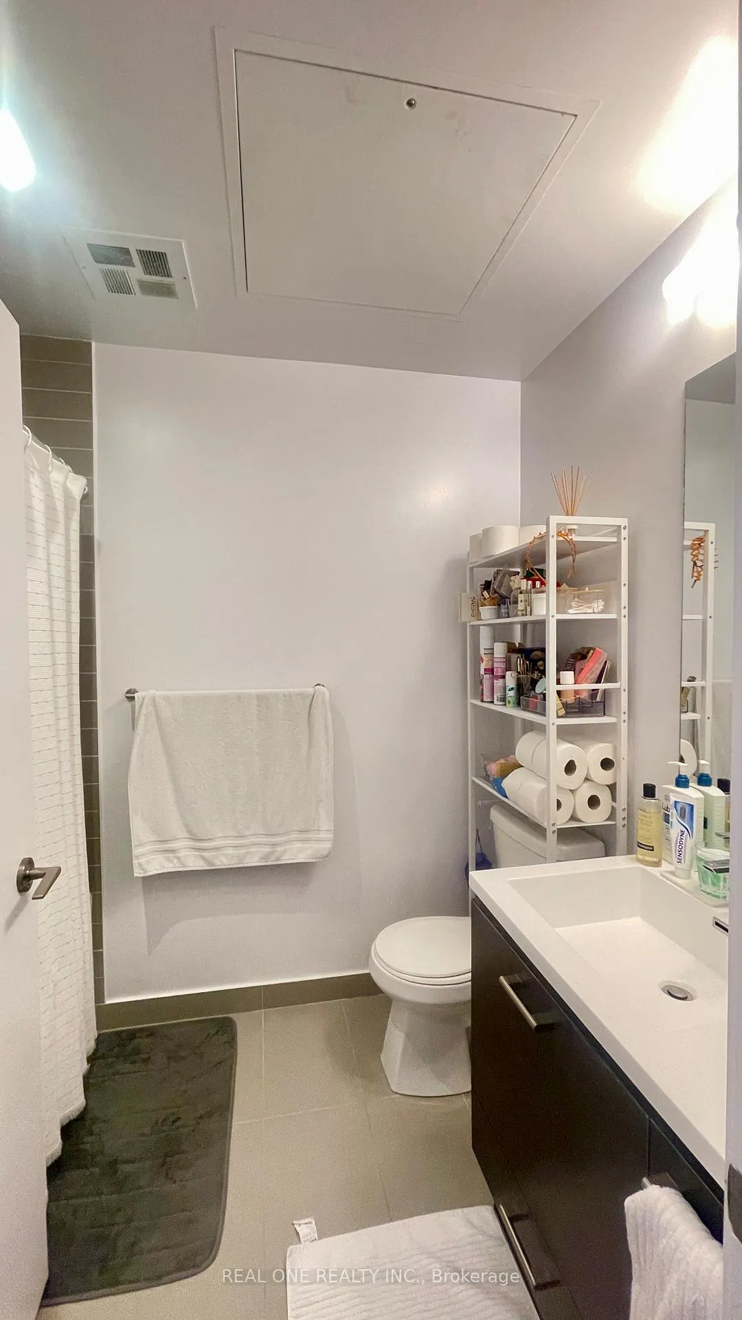 Photo 12 of Unit 1711, 87 Peter Street, Toronto, Waterfront Communities — HOMEH