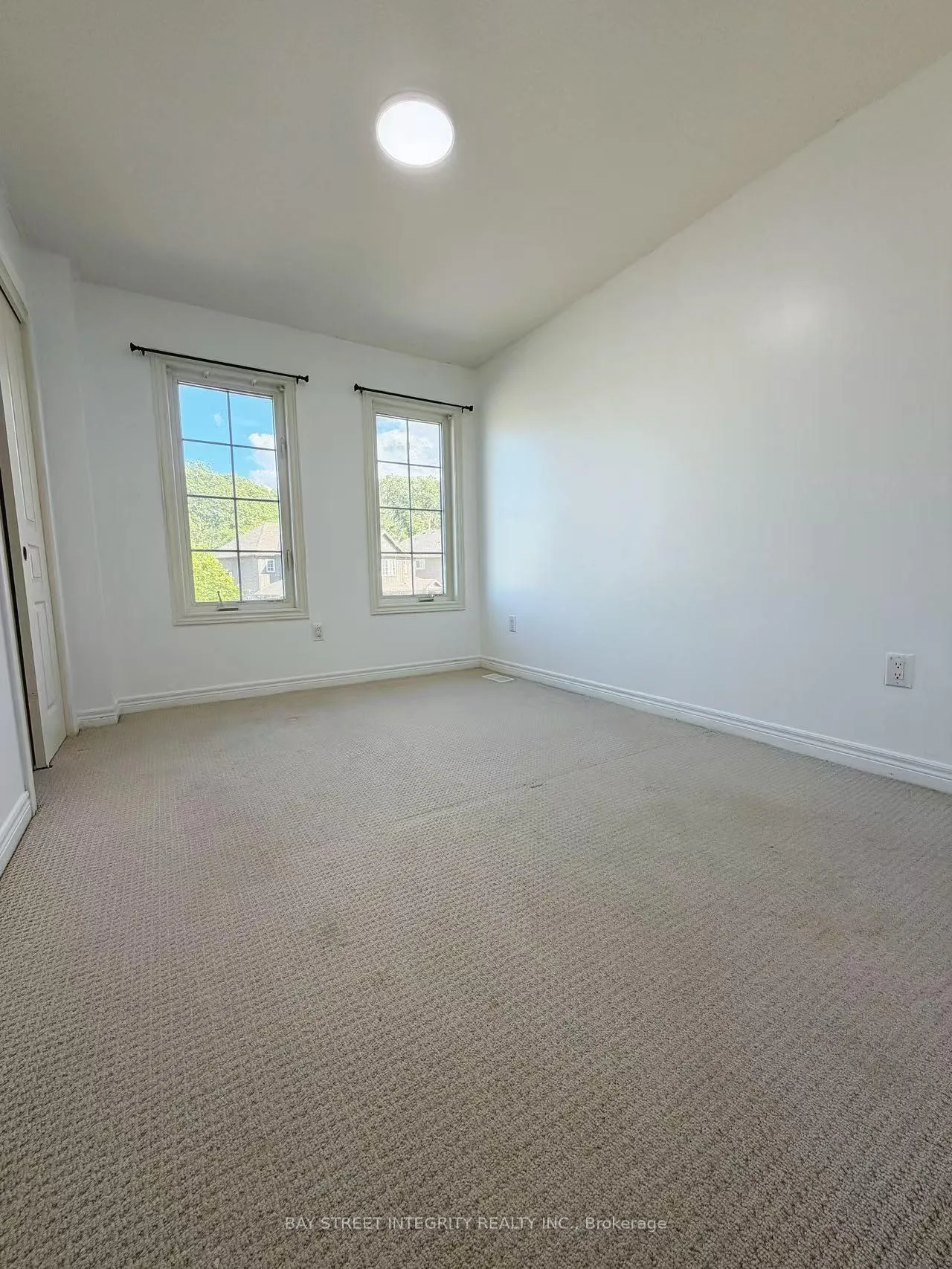 Photo 11 of 32 Elderberry Road, Thorold, Confederation Heights — HOMEH