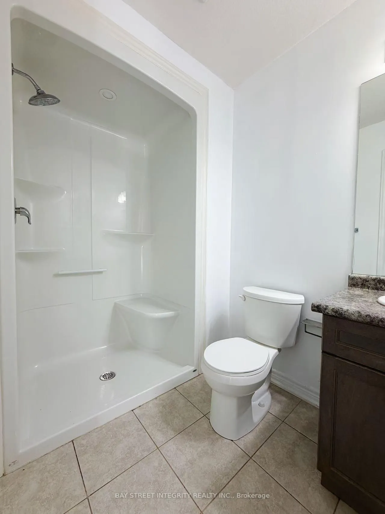 Photo 15 of 32 Elderberry Road, Thorold, Confederation Heights — HOMEH