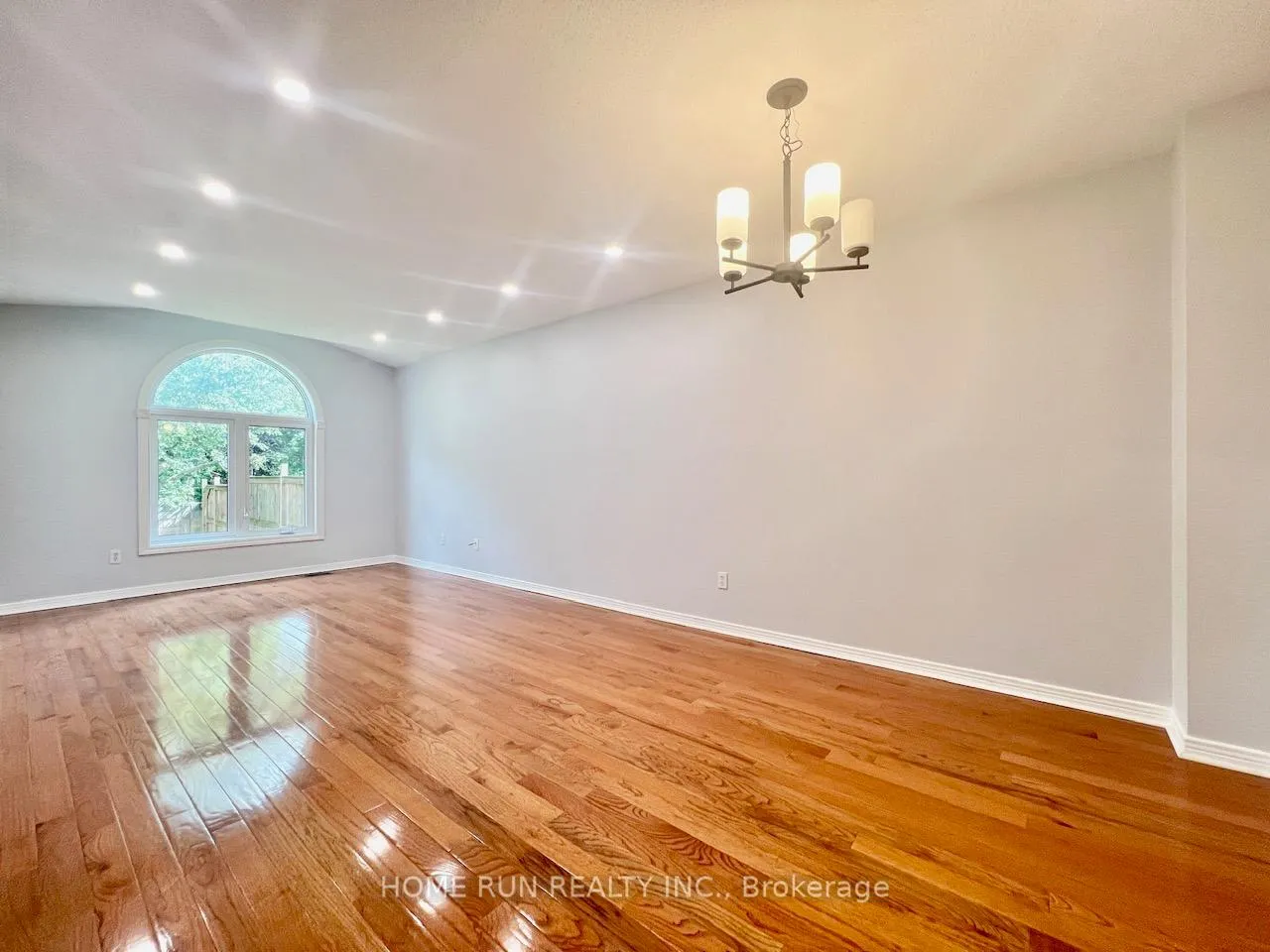 Photo 7 of 126 Daventry Crescent, Ottawa, Barrhaven - Longfields — HOMEH