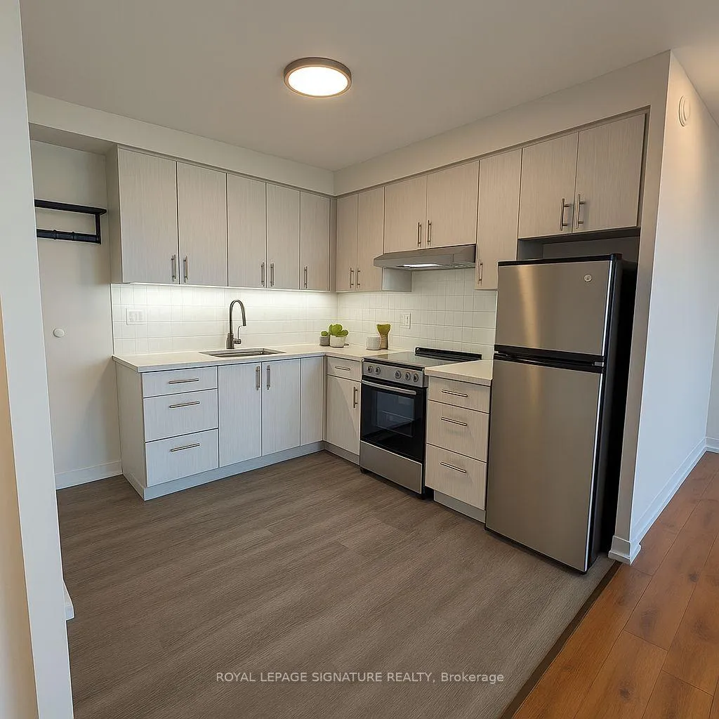 Front of Unit 2, 2798 Lakeshore Boulevard W