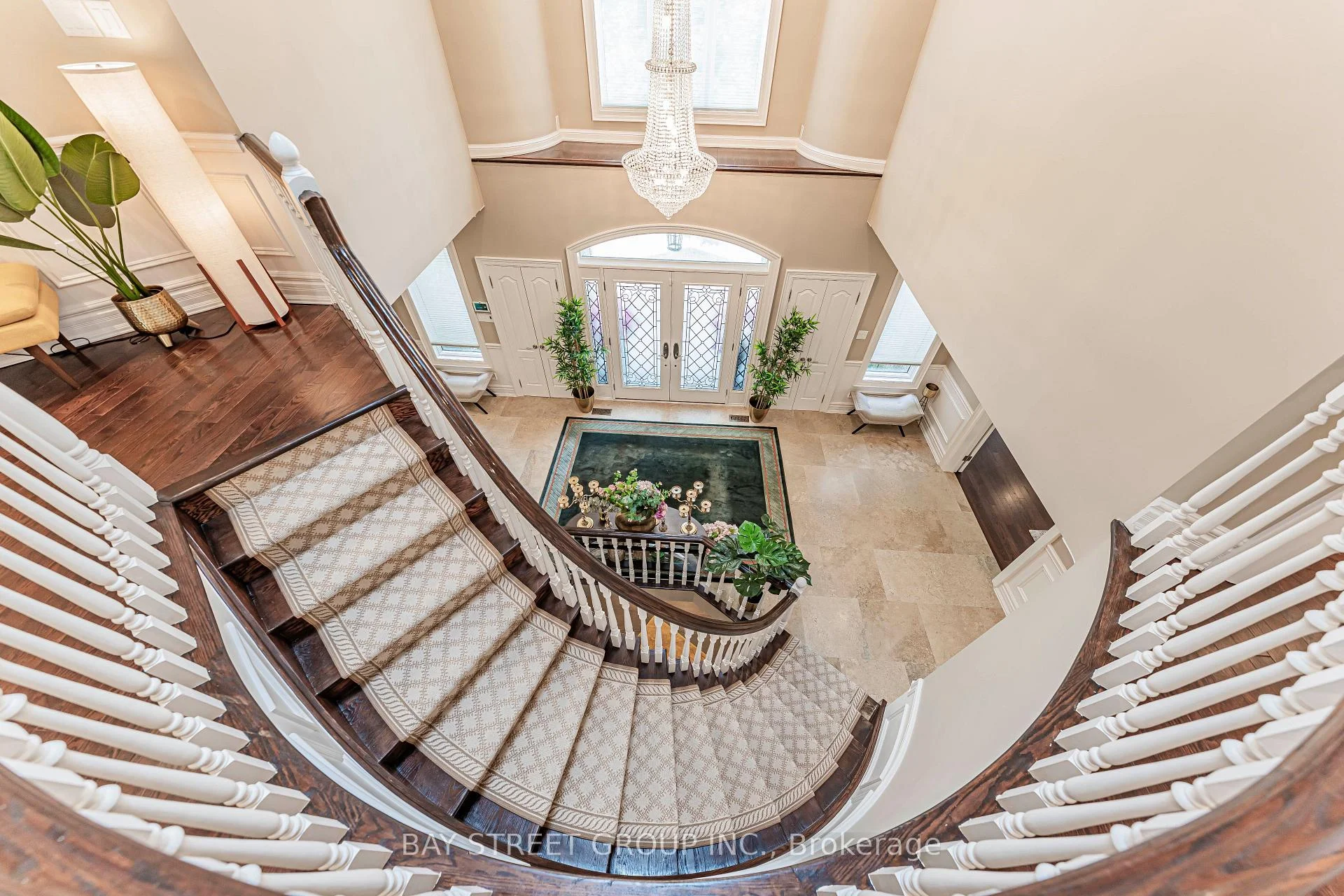 Photo 5 of 103 Northdale Road, North York, St. Andrew-Windfields — HOMEH