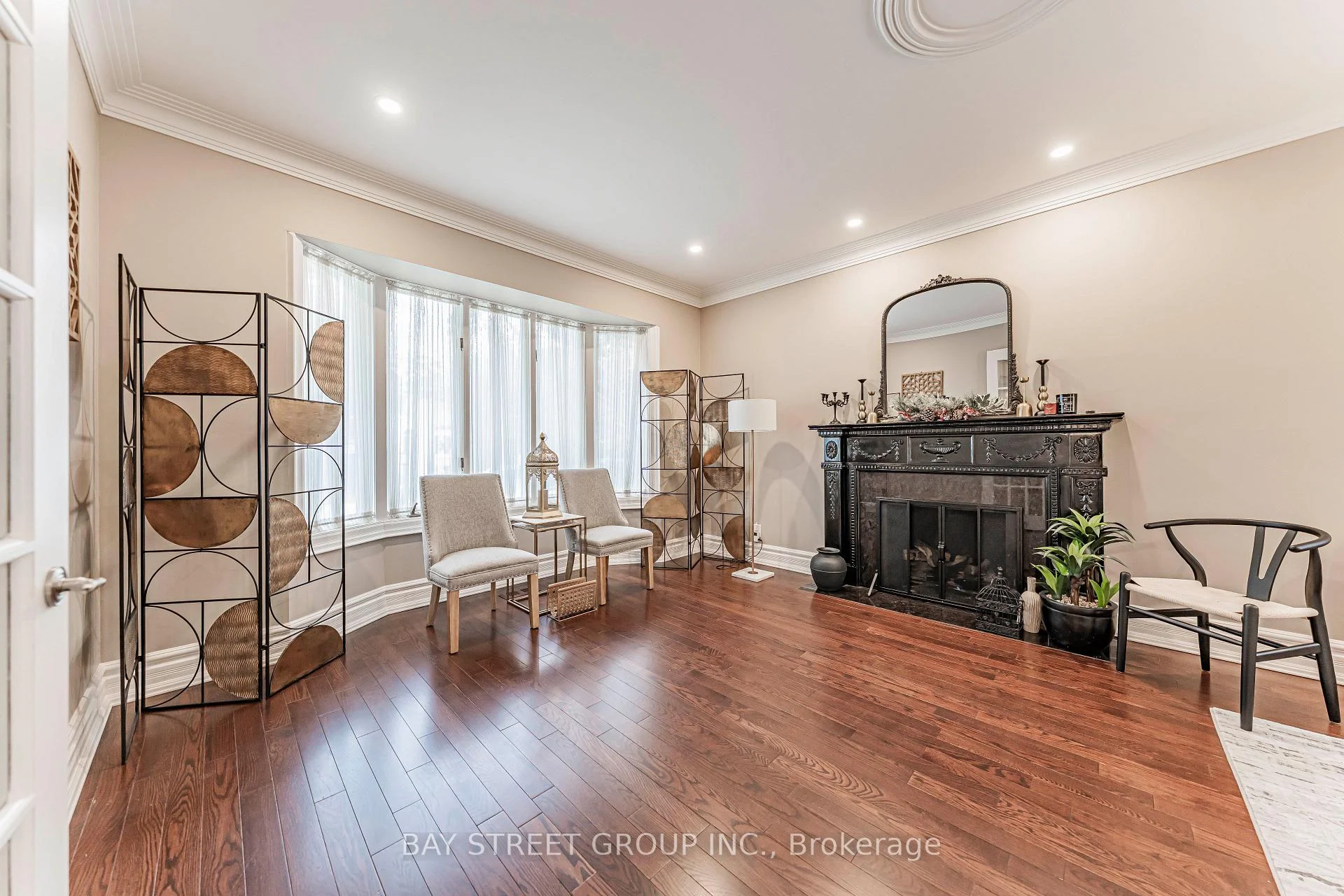 Photo 10 of 103 Northdale Road, North York, St. Andrew-Windfields — HOMEH