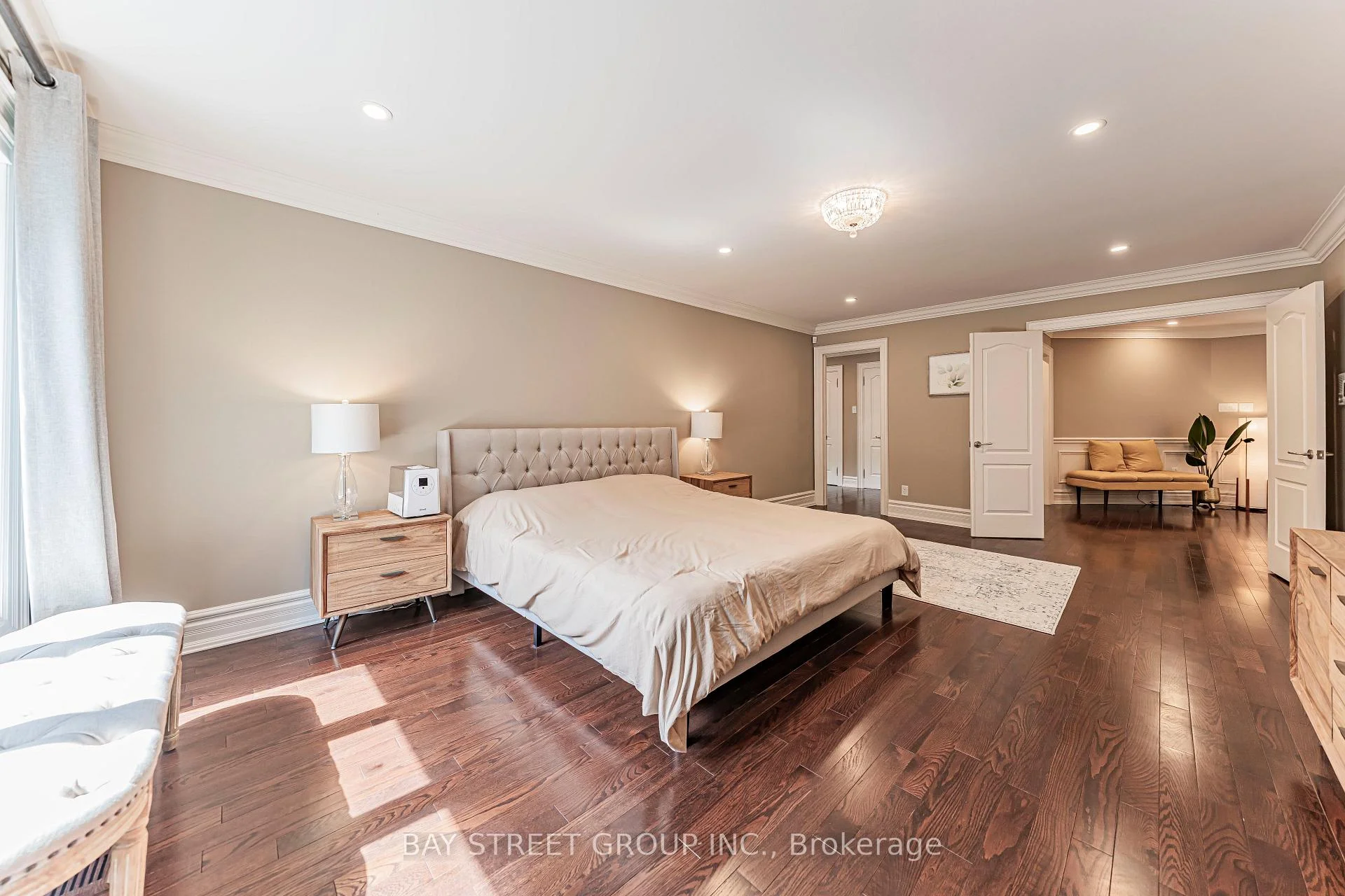 Photo 24 of 103 Northdale Road, North York, St. Andrew-Windfields — HOMEH