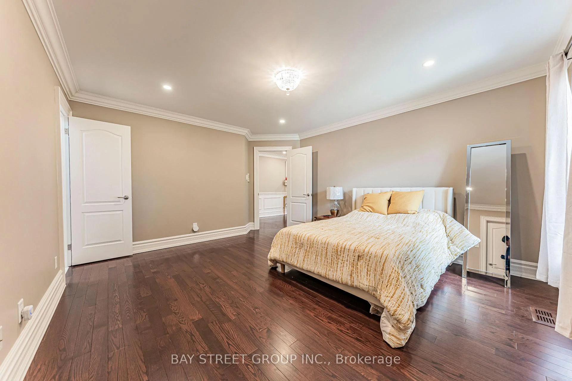 Photo 37 of 103 Northdale Road, North York, St. Andrew-Windfields — HOMEH
