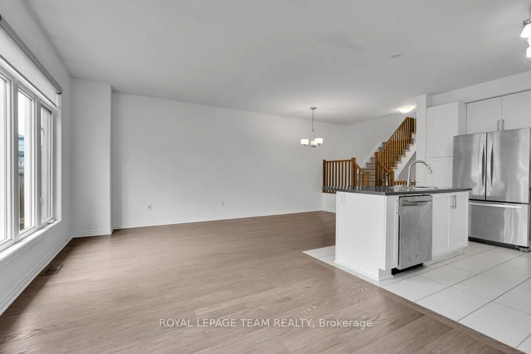 Photo 15 of 174 Hawkshaw Crescent, Ottawa, Barrhaven - Cedargrove/Fraserdale — HOMEH