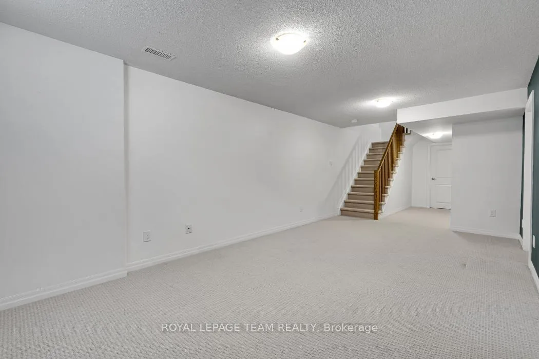 Photo 32 of 174 Hawkshaw Crescent, Ottawa, Barrhaven - Cedargrove/Fraserdale — HOMEH
