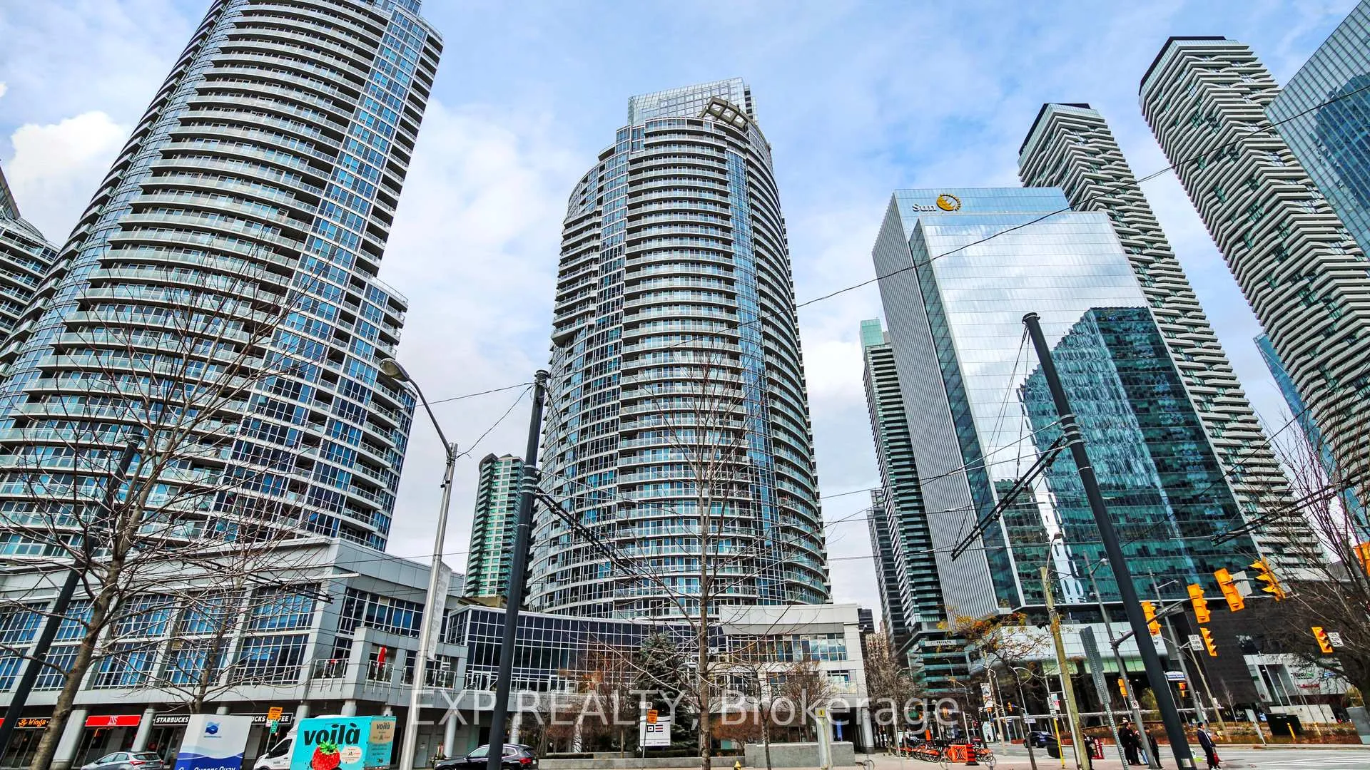 Front of Unit 2404, 8 York Street