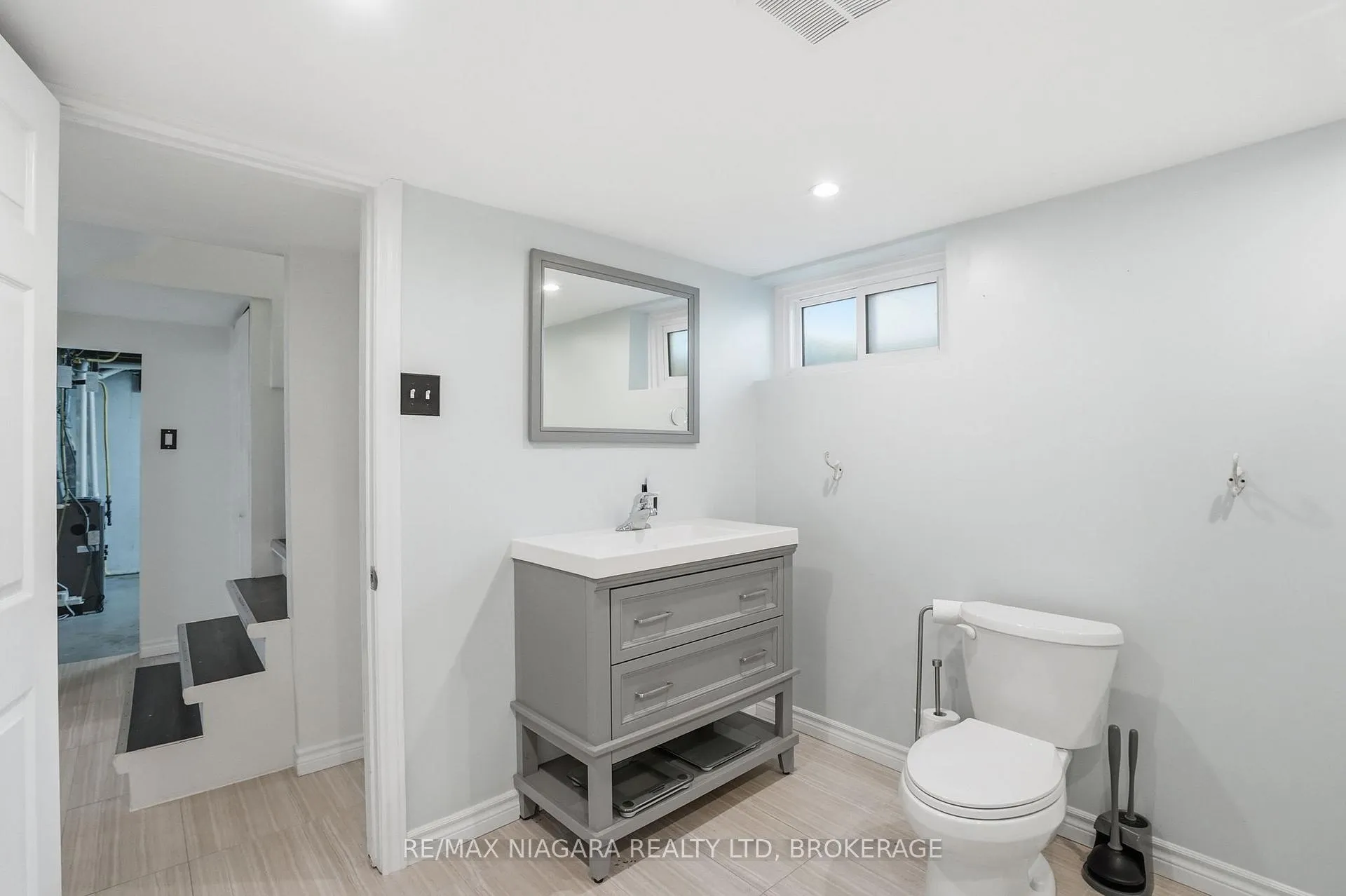 Photo 25 of 179 Murdock Avenue, Waterloo — HOMEH