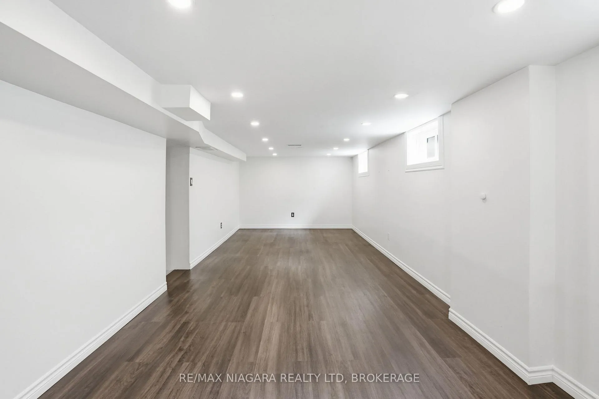 Photo 27 of 179 Murdock Avenue, Waterloo — HOMEH
