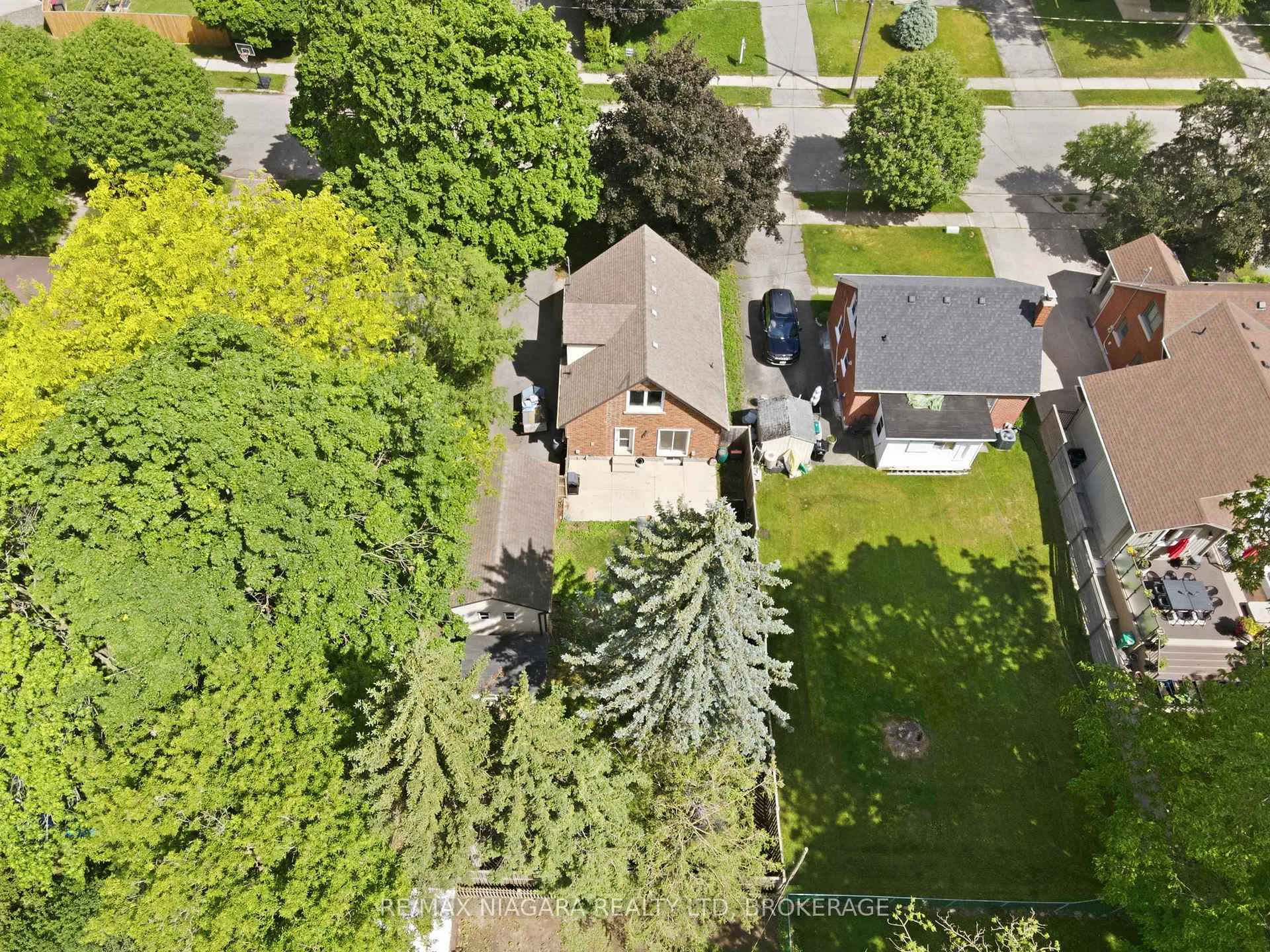 Photo 36 of 179 Murdock Avenue, Waterloo — HOMEH