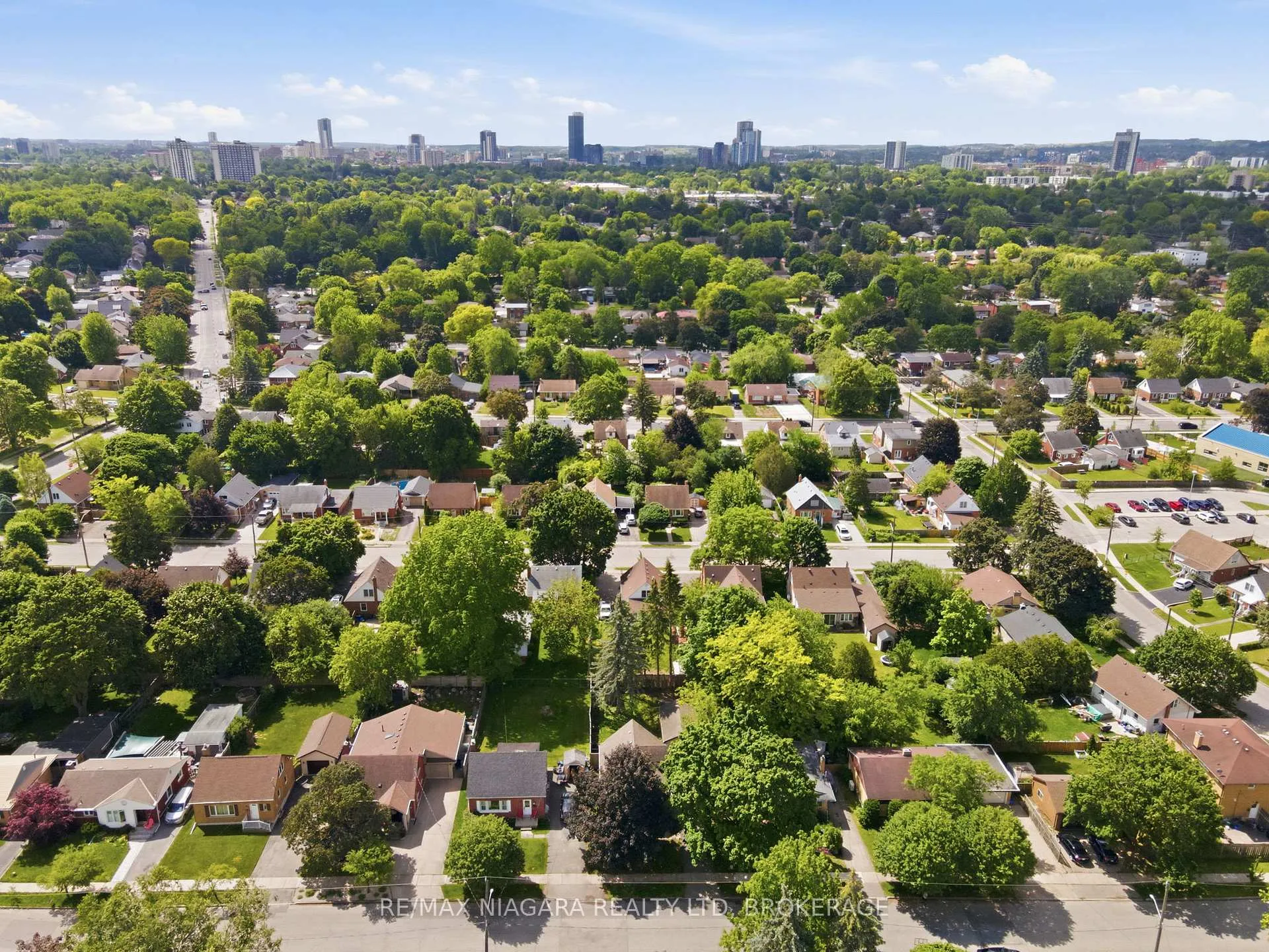 Photo 38 of 179 Murdock Avenue, Waterloo — HOMEH