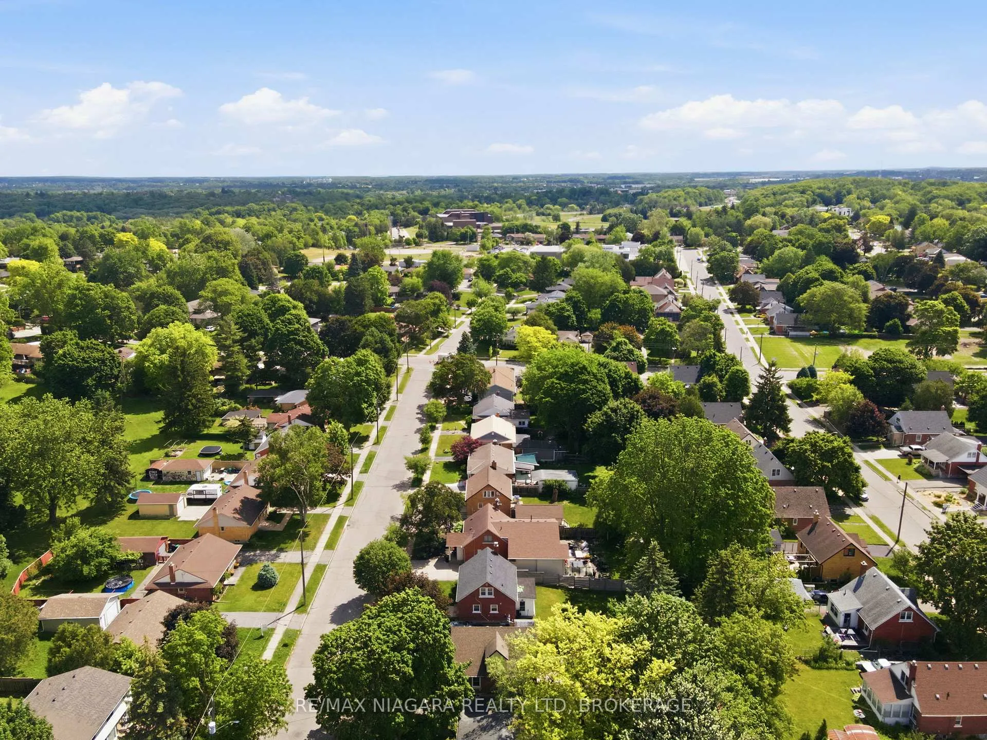 Photo 41 of 179 Murdock Avenue, Waterloo — HOMEH