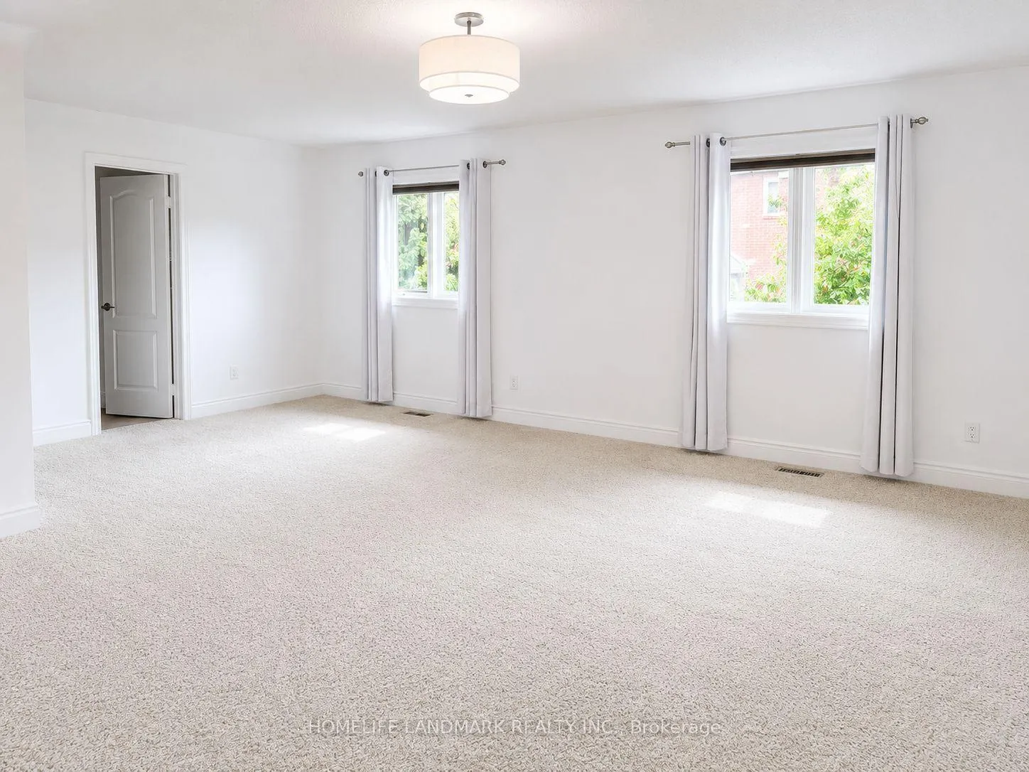 Photo 14 of 19 Arvida Drive, Vaughan, Brownridge — HOMEH